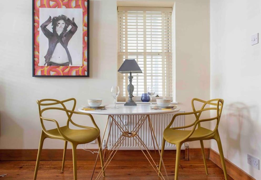 The Bolthole - Only Footsteps From The Beach. Weymouth Extérieur photo